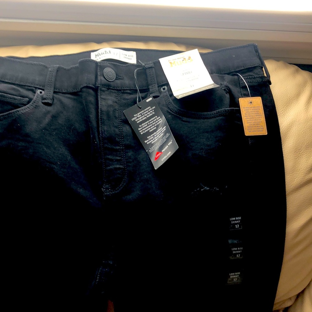 Mudd Low Rise Skinny Jeans